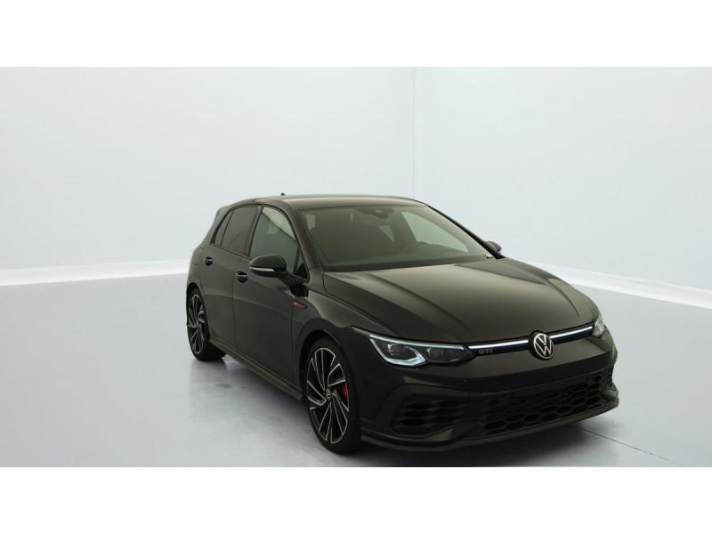 volkswagen-Golf 8-2.0 tsi 300 dsg7 gti clubsport